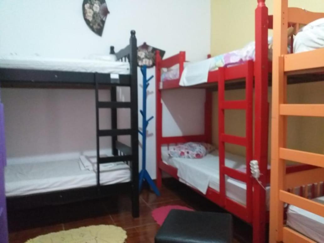 Posto Letto in Dormitorio Maschile per 4 Persone