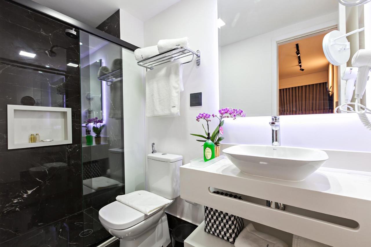 Apartamento com 1 Quarto