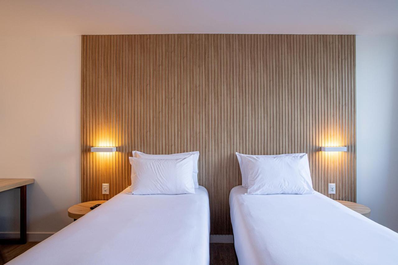 Twin Room with City View