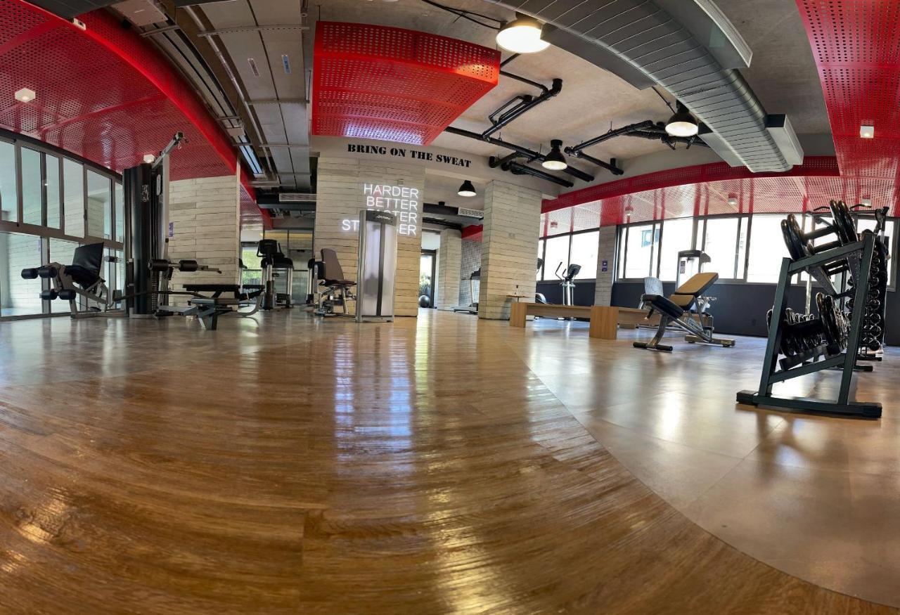 Standard Studio