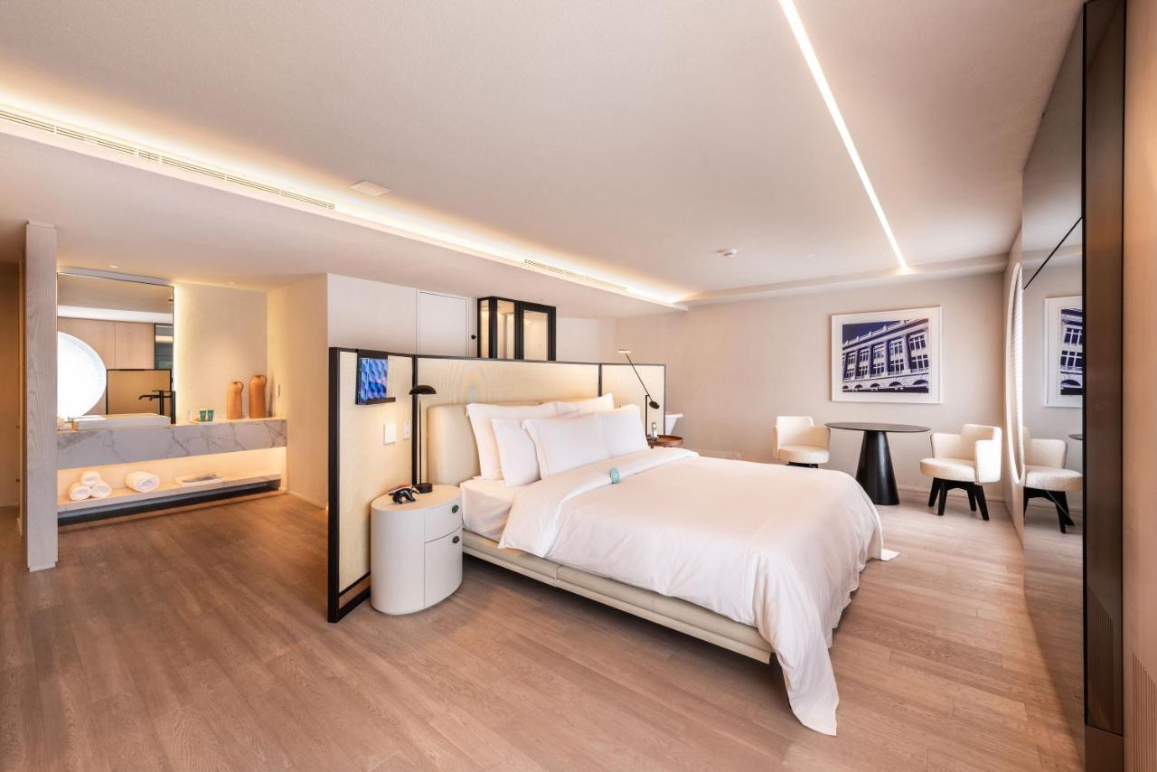Mayfair Suite