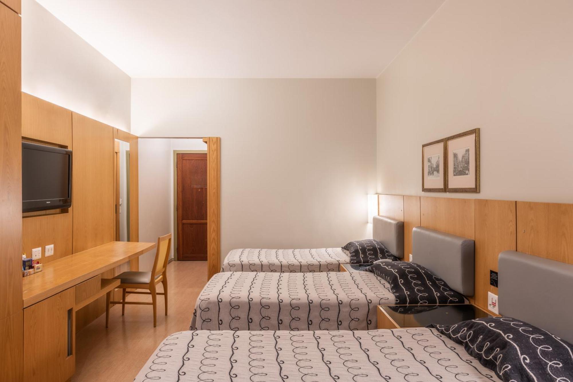 Quarto Triplo Luxo