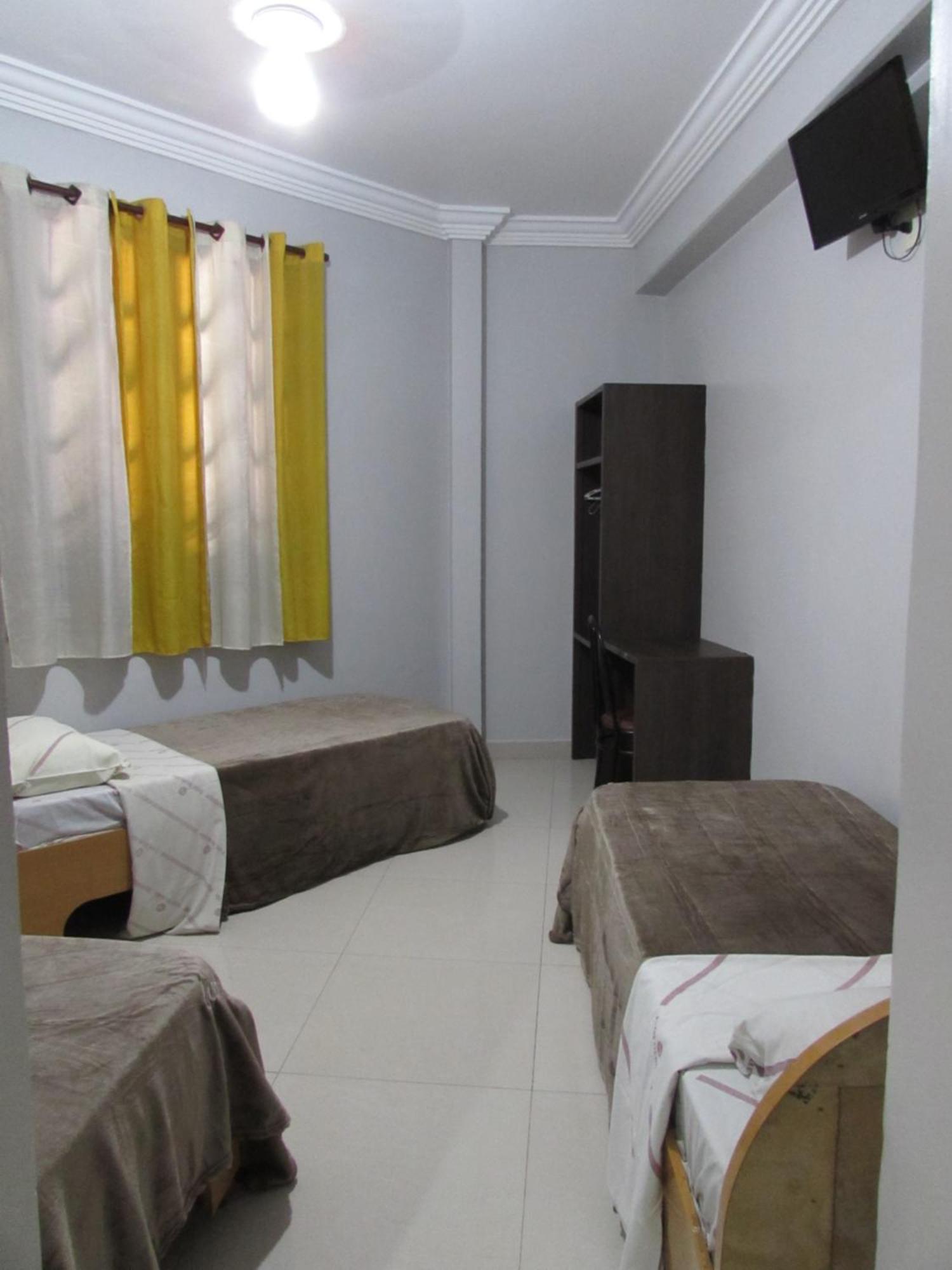 Deluxe Family Room,1636809349:JPEG