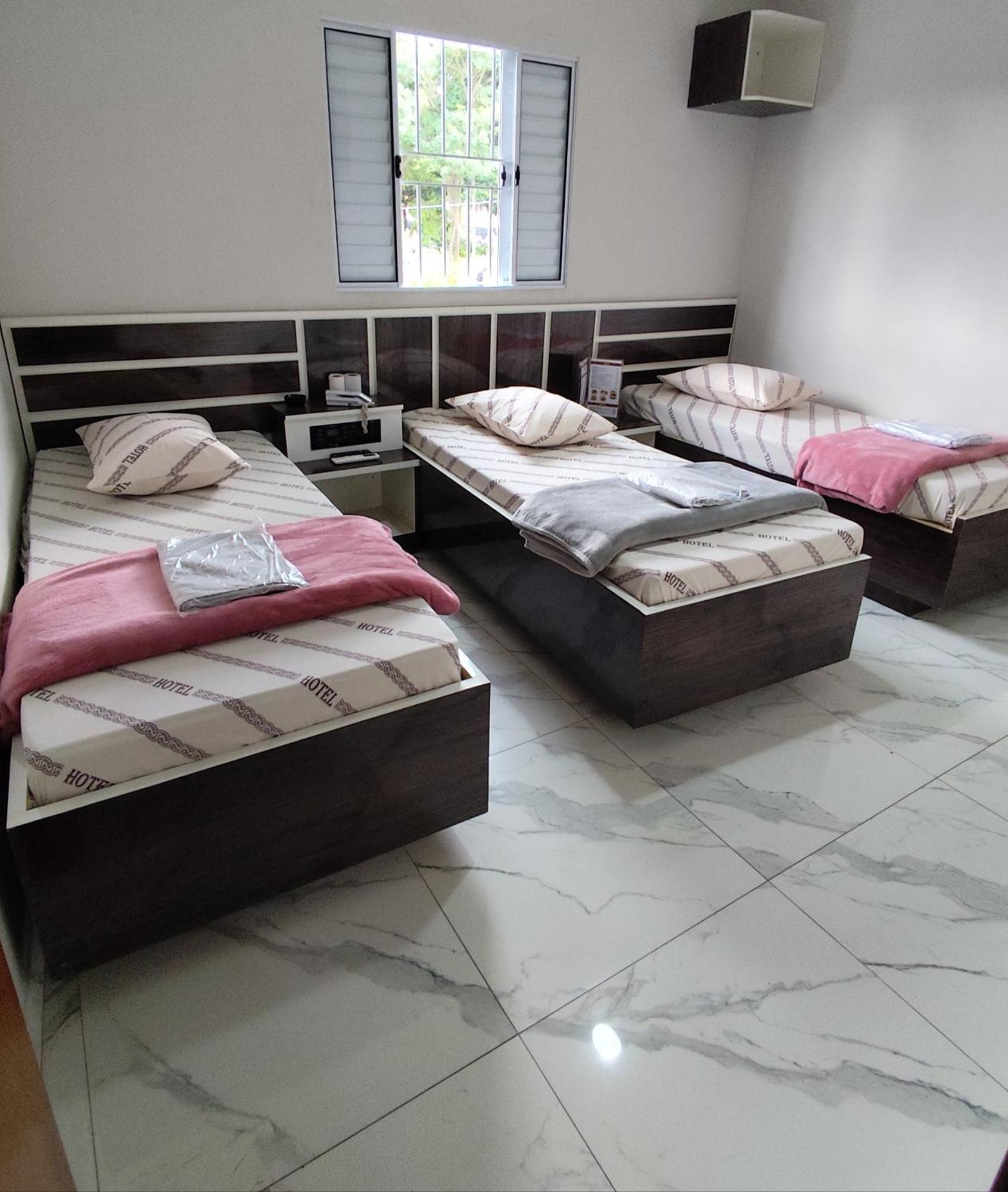 Habitación Triple Básica