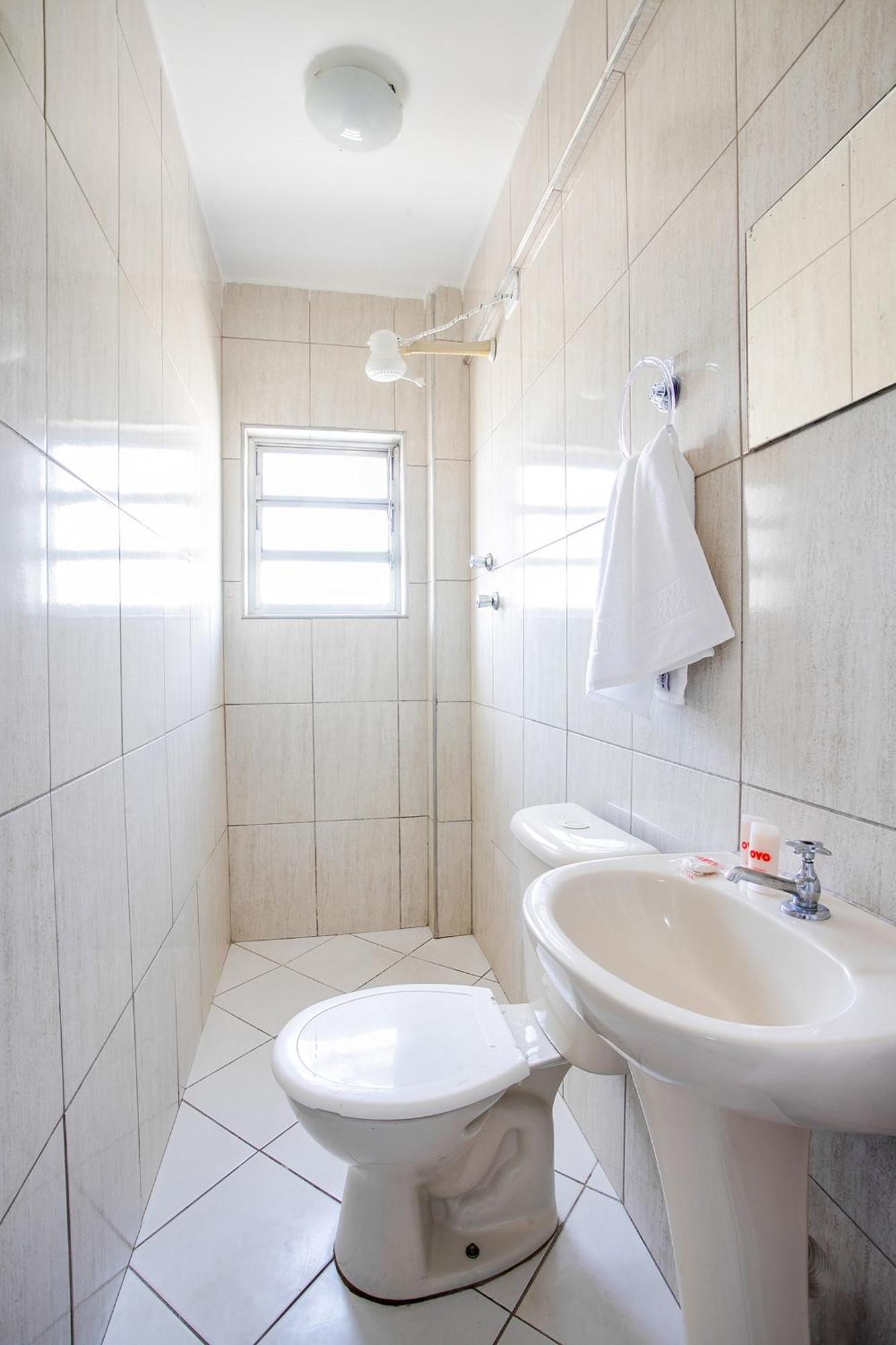 Quadruple Room (1 Double bed + 2 Single beds),1658788011:JPEG