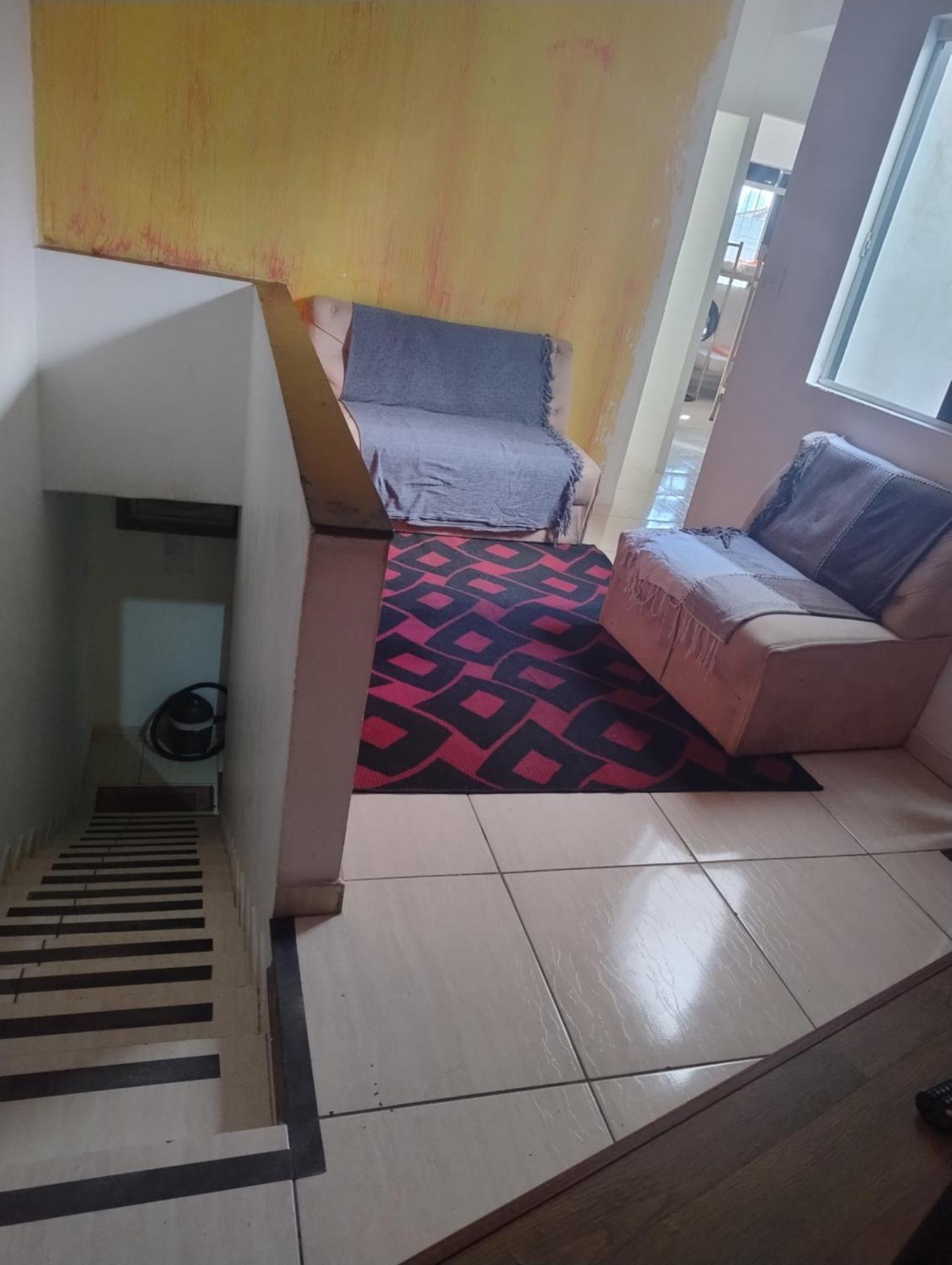 Posto Letto in Dormitorio Maschile con Bagno in Comune