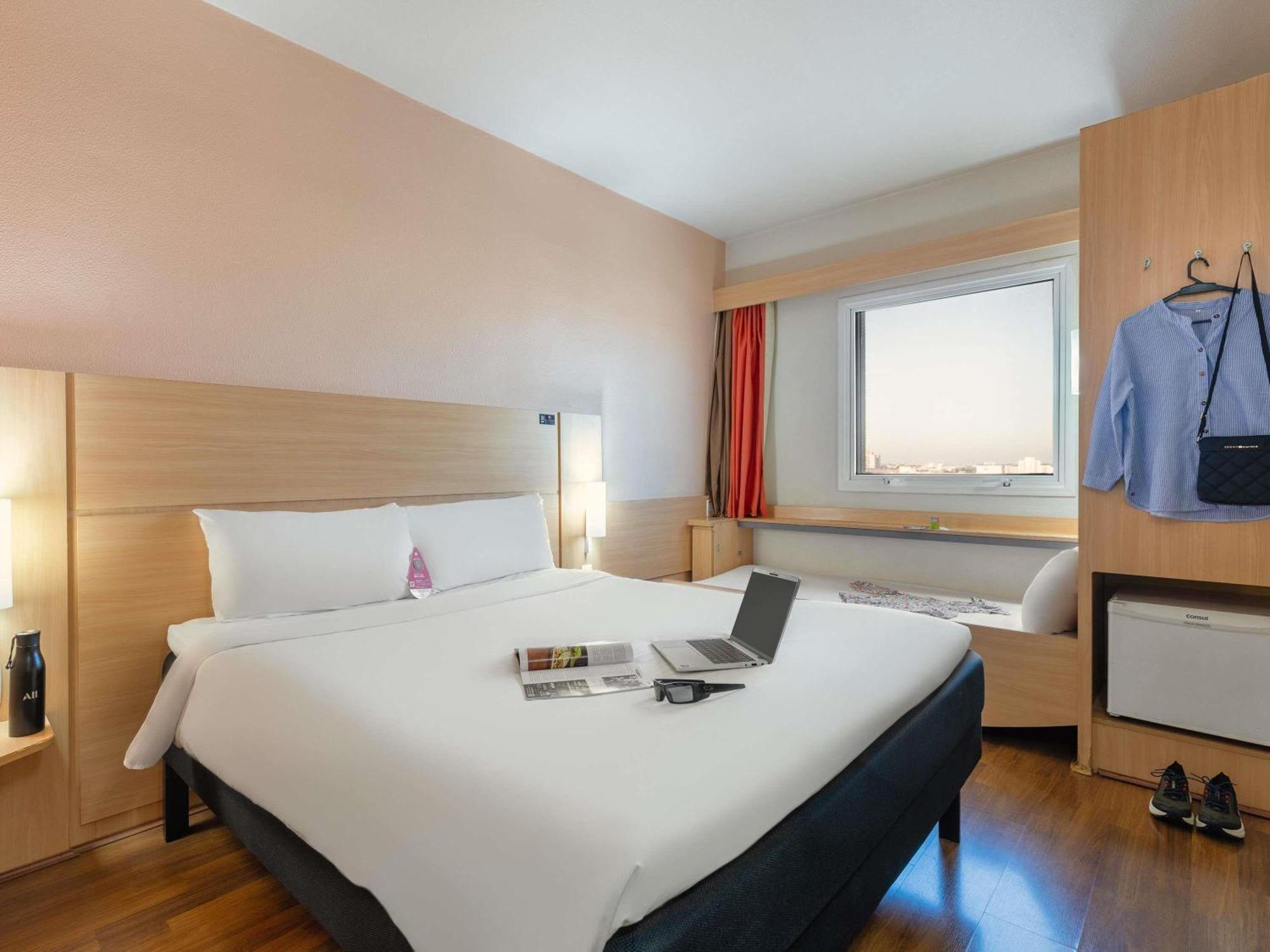 Standard Double Room Disability Access