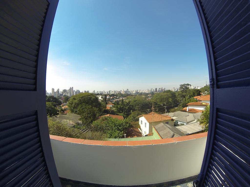 Dreibettzimmer mit Terrasse und Gemeinschaftsbad