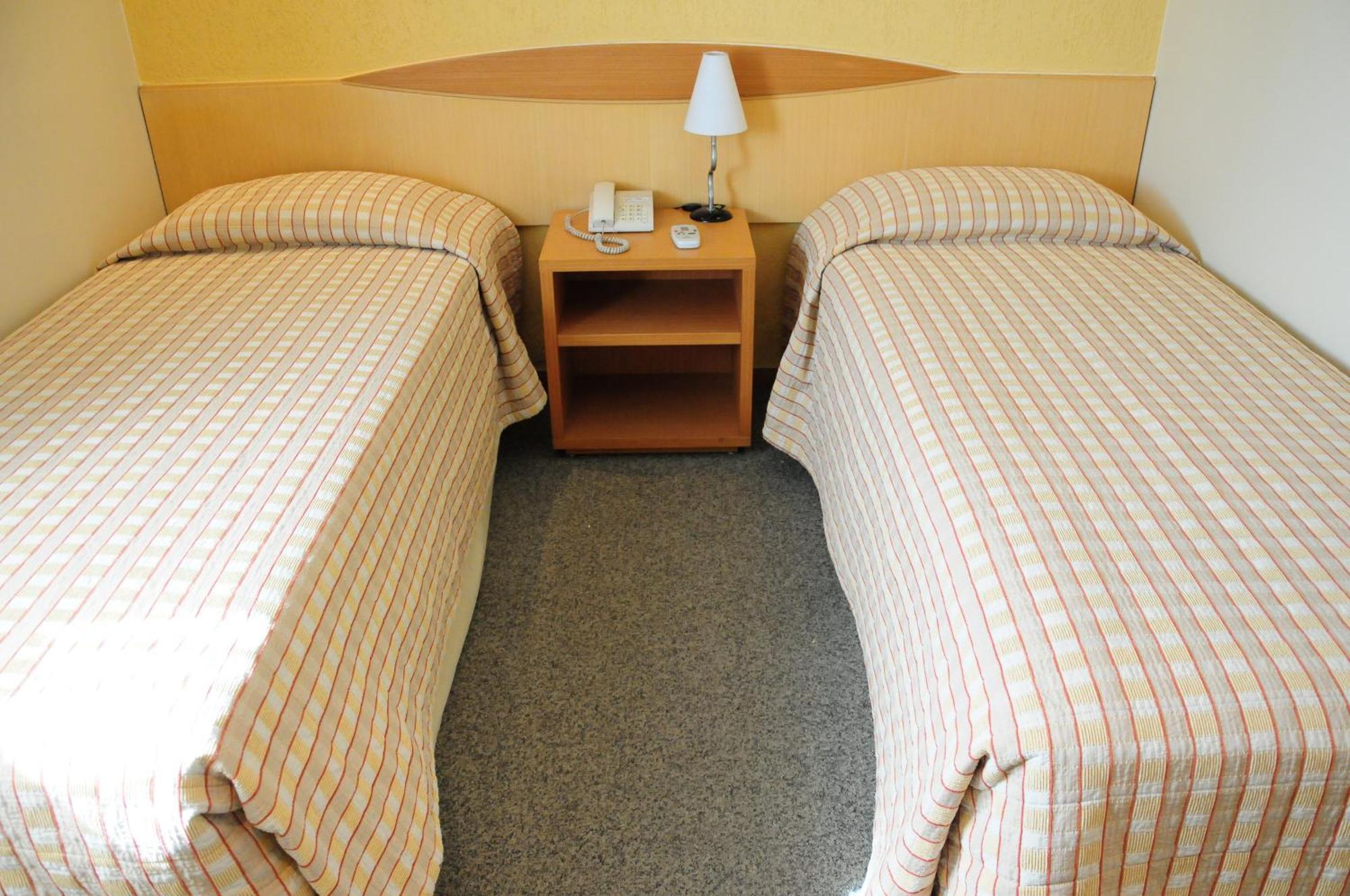 Twin Suite