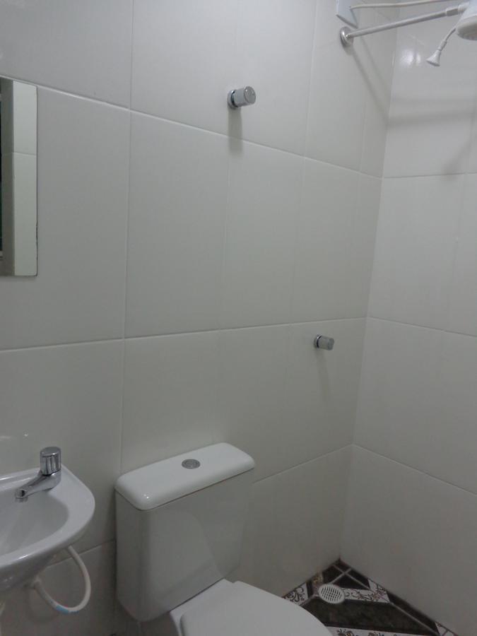 Small Single Room,713869288:JPEG