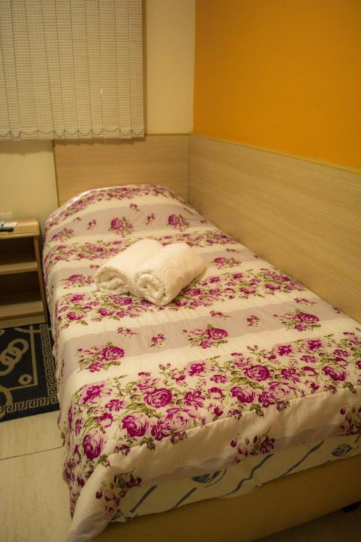 Single Room,1584535503:JPEG