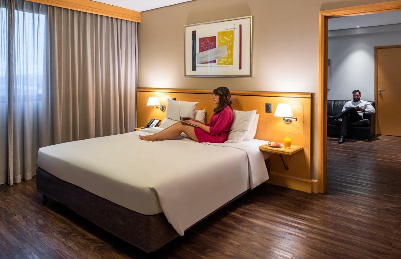 Superior King Suite