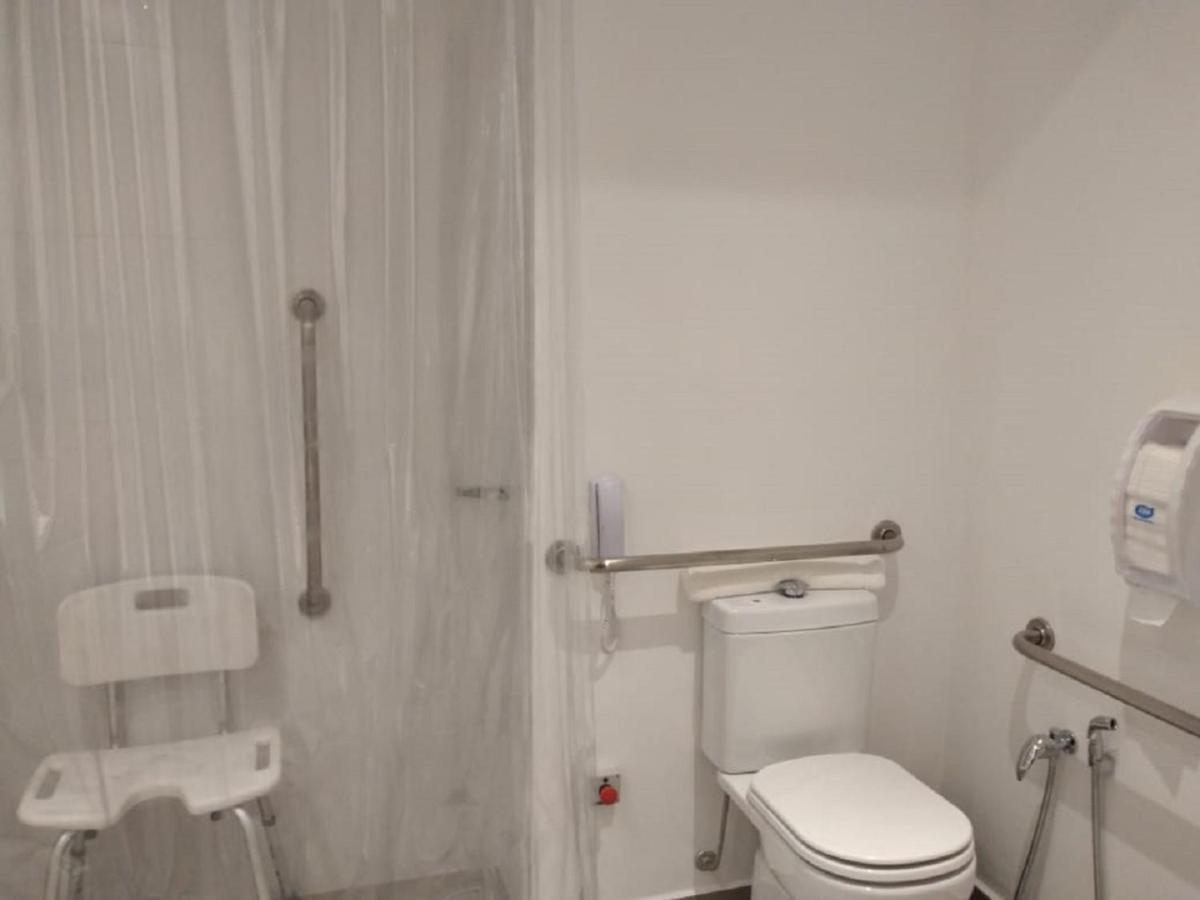 Quarto com Cama Casal - Acesso para Hóspedes com Mobilidade Reduzida - Não Fumantes,1089668378:JPEG