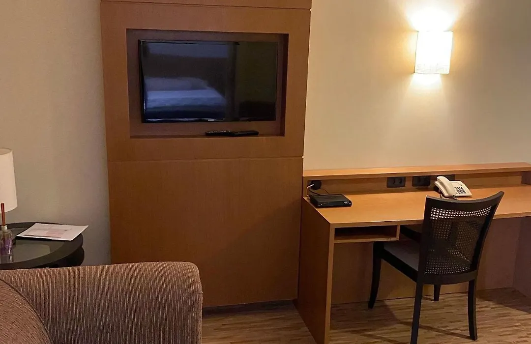 Vila Oimpia Prime Suites-1
