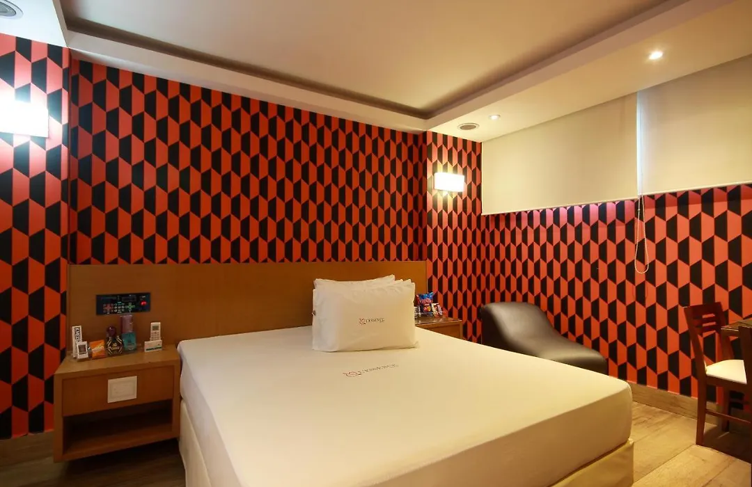 Lessence Motel-1