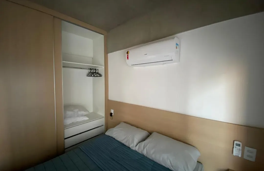 75 New Studio W Fast Wifi, Balcony, Gym And Movie Screen-1