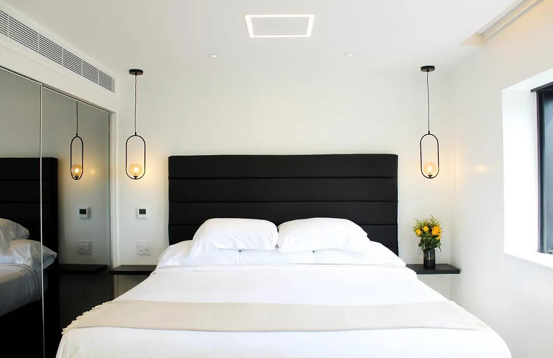 Sampa House-1