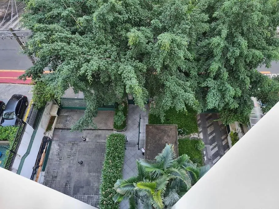 Apartamento prático com ótima localização.-1