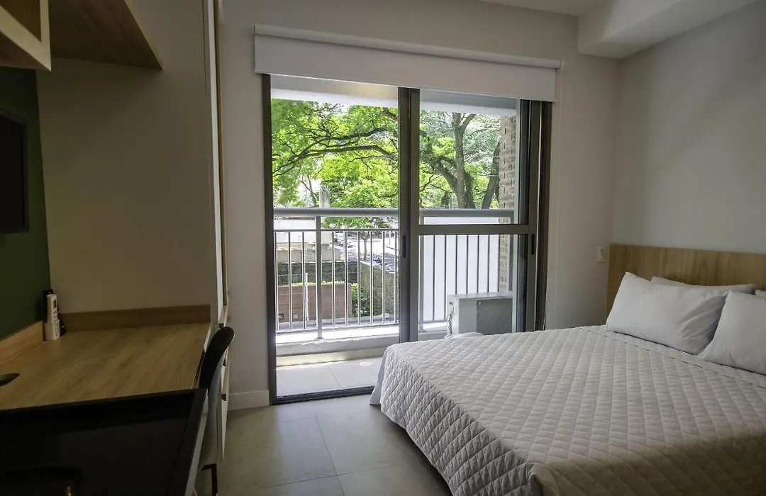 Iionstay Moema Jauaperi-1