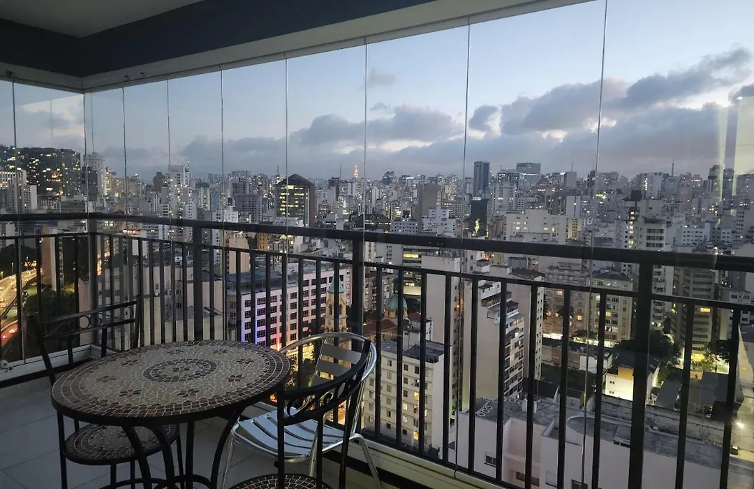 Vista Panoramica Com Piscina/Sauna/Academia-1