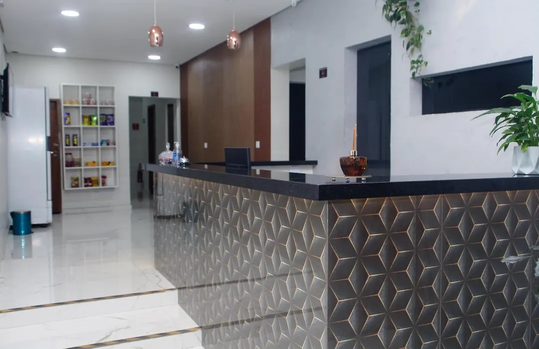 Hotel New House-1