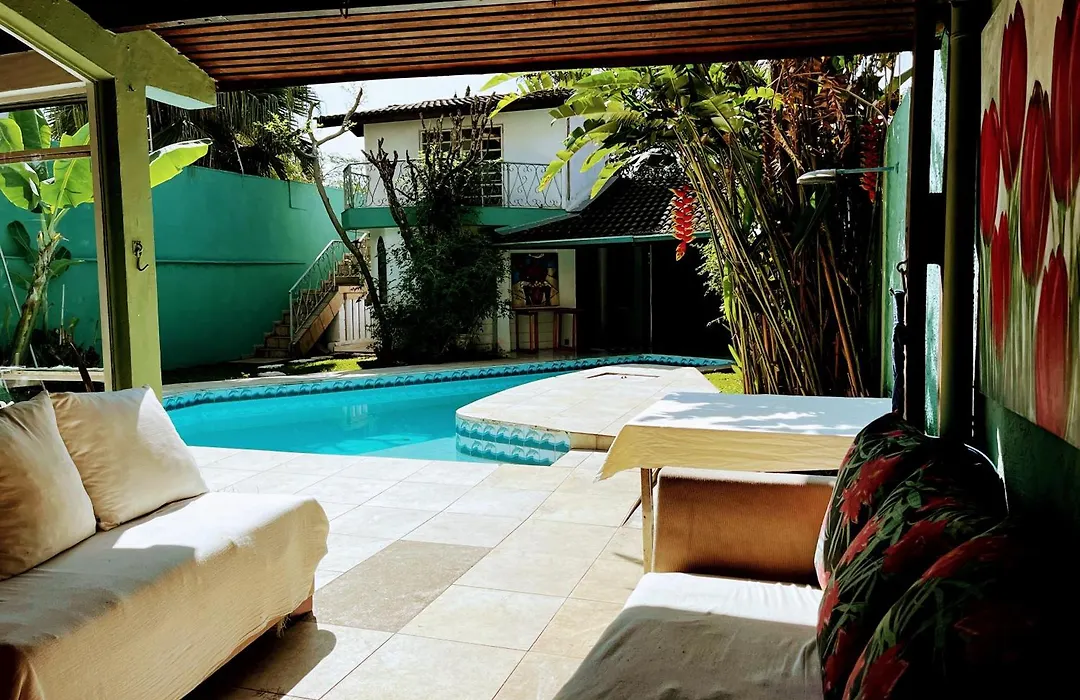 Villa Aconchegante Com Piscina!-1