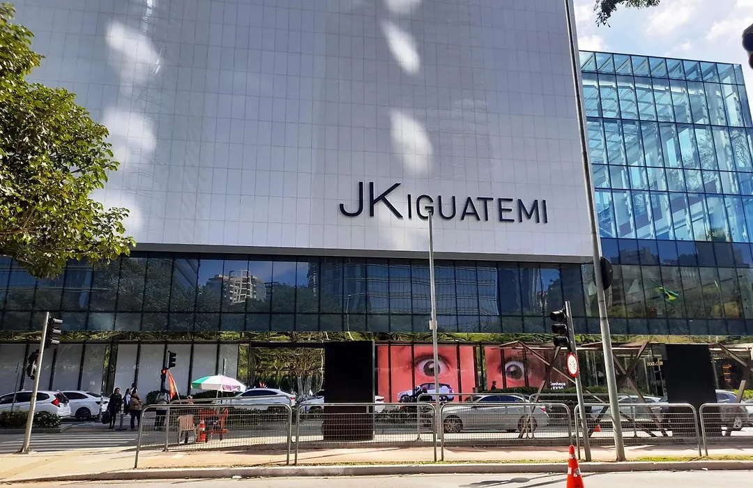Incrivel Flat Proximo Shoppings Jk E Vila Olimpia-1