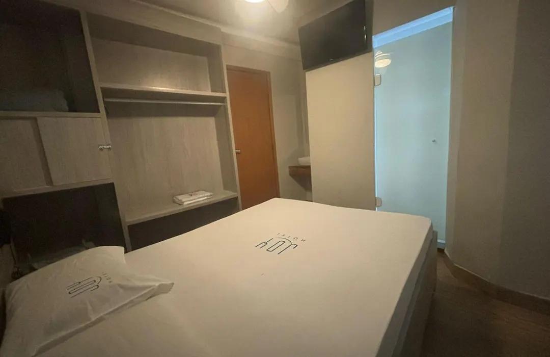 Joy Hotel-1