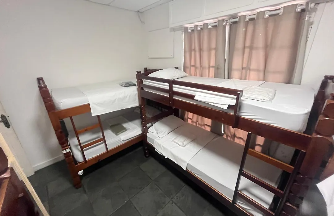 Coachhostel7-1