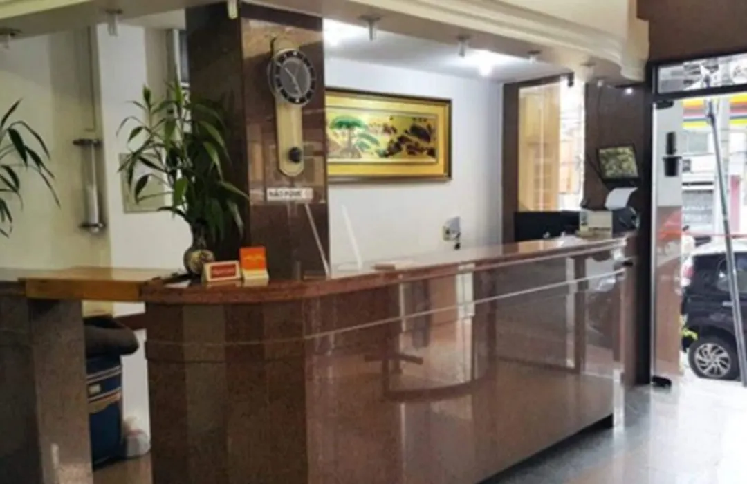 Free Palace Hotel-1