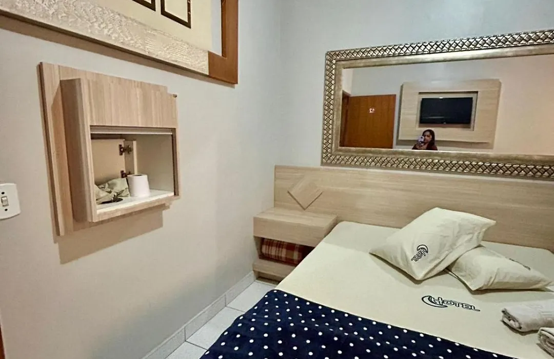 Hotel Reality-1