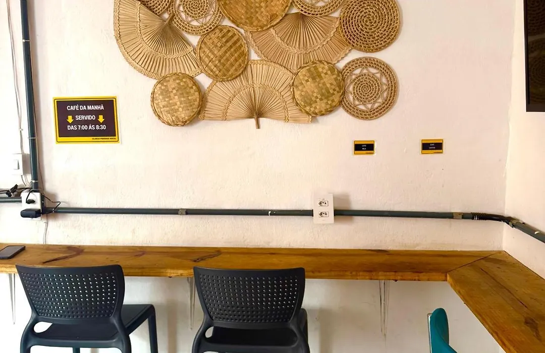 Pinheiros Hostel & Food-1
