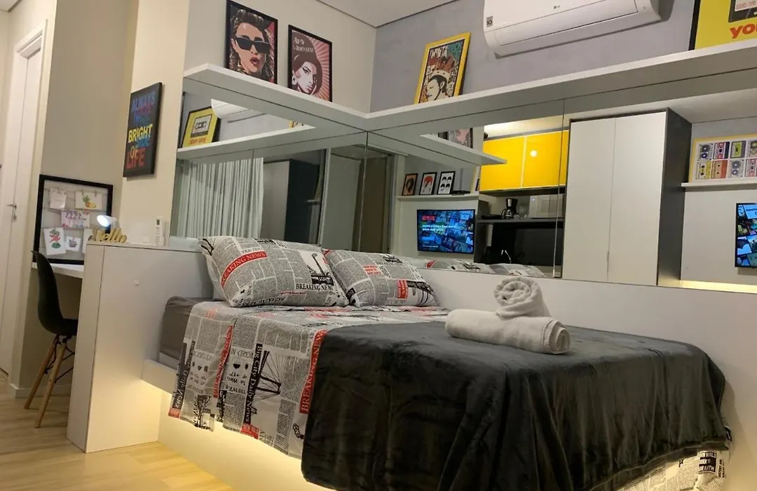 Lindo Studio Com Estacionamento E Internet !-1