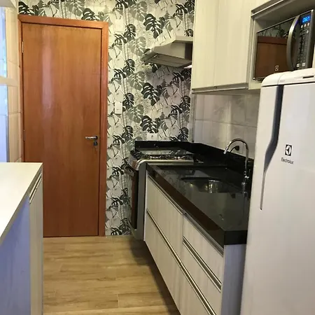 Liberdade 1 QT + Sofá Cama - 200m Metrô. Novo!-2