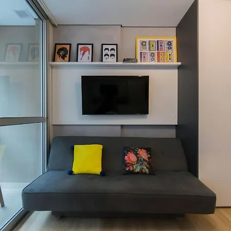 Lindo Studio Com Estacionamento E Internet !-2