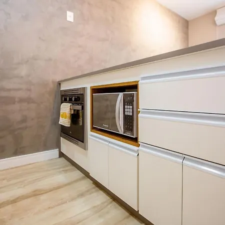Studio Com Wi-Fi E Sofa-Cama Proximo Do Metro-2