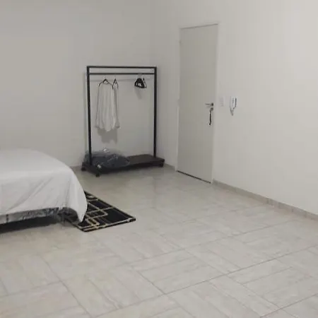 Catumbi Studio 8-2