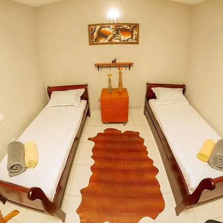 Quarto 25 Santana By Oba-3