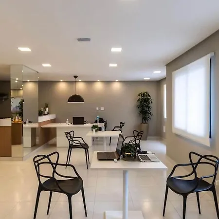 Apto1712 - Apartamento inteiro, Completo e Confortável-2