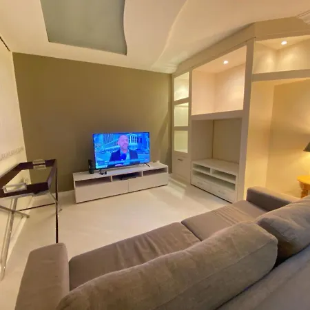 Aparthotel 2 Dts E 02 Garagens Cobertura Maison D Stan Uh136-2