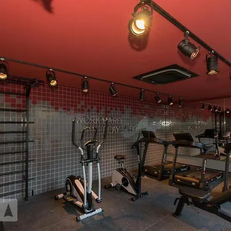 Studio Novo Em Localizacao Privilegiada!-2