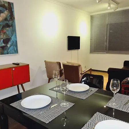 Apartamento prático com ótima localização.-3