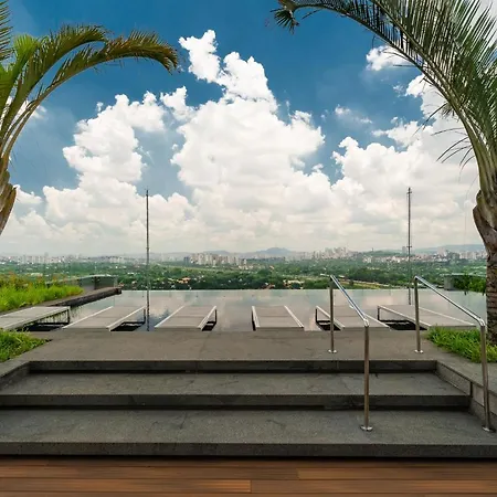 River One 2303 - Luxury Studio-2