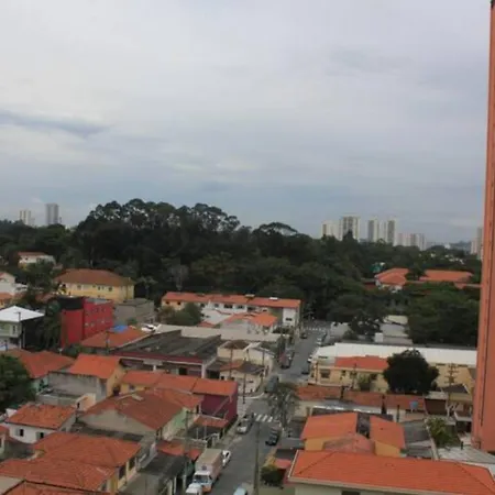 Quarto Cama Queen Na Chacara Santo Antonio-2