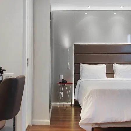 Exuberante Hotel Na Vila Olimpia-2