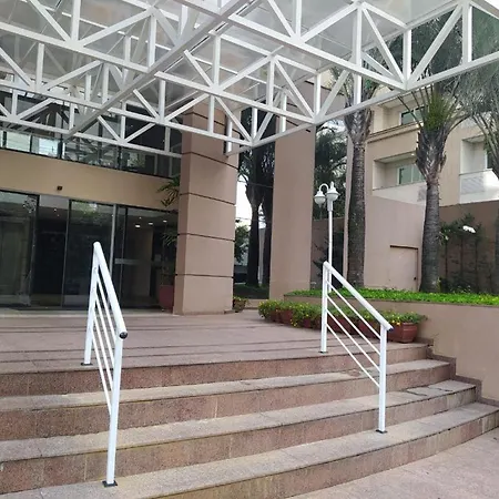 FLAT Ibirapuera Jardins ótima localização com garagem inclusa!-3