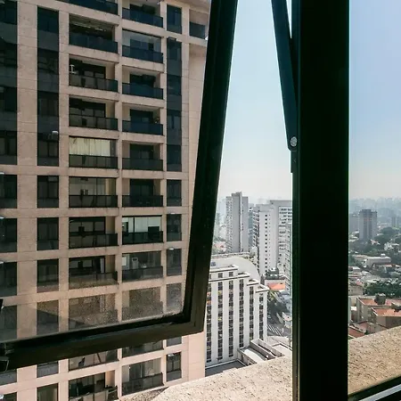 Hotel E Suites Em Frente Ao Aeroporto Com Ar E Piscina 1714-3