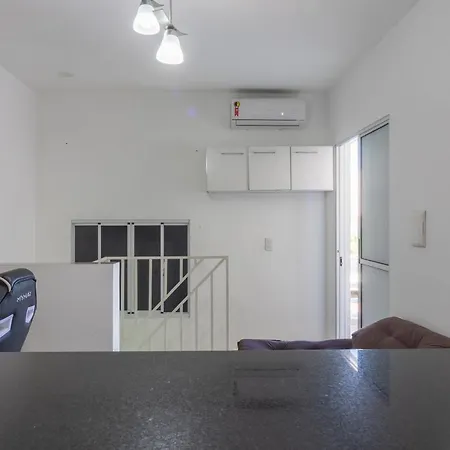 Quarto Privado Casa Centro Nobre-2