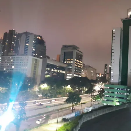 Quarto Tranquilidade Em Apto Compartilhado-3