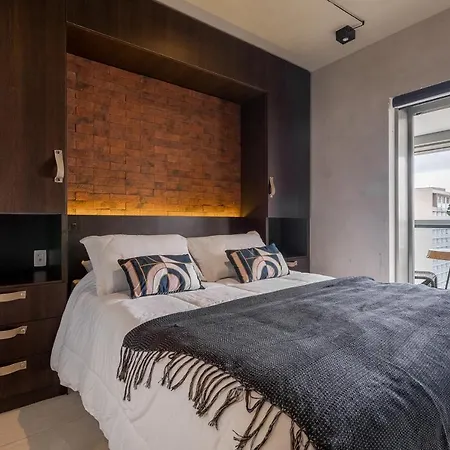 Downtown Republica Premium-3